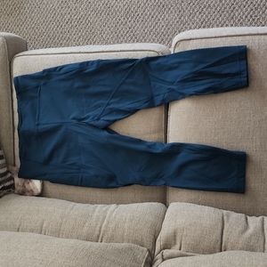 Lululemon 3/4th leggings